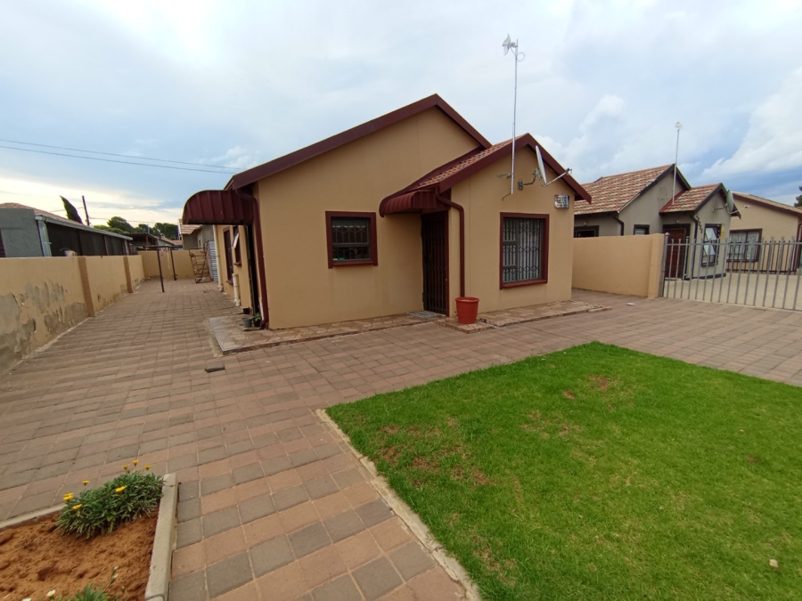 3 Bedroom Property for Sale in Pinehaven Free State
